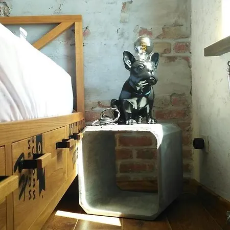 Confortables Renoves Par Des Designers Apartament *