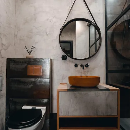 Confortables Renoves Par Des Designers Apartament *