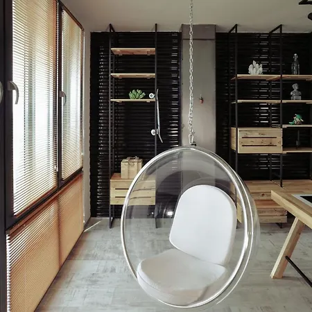 Apartament Confortables Renoves Par Des Designers Wersal